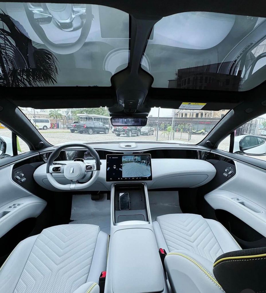 2023 Huawei Avatr 11 Ev interior