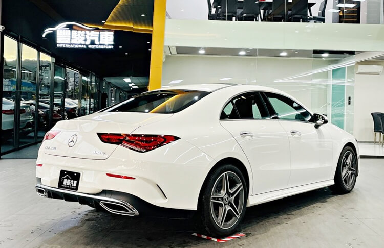 2022 Mercedes CLA250