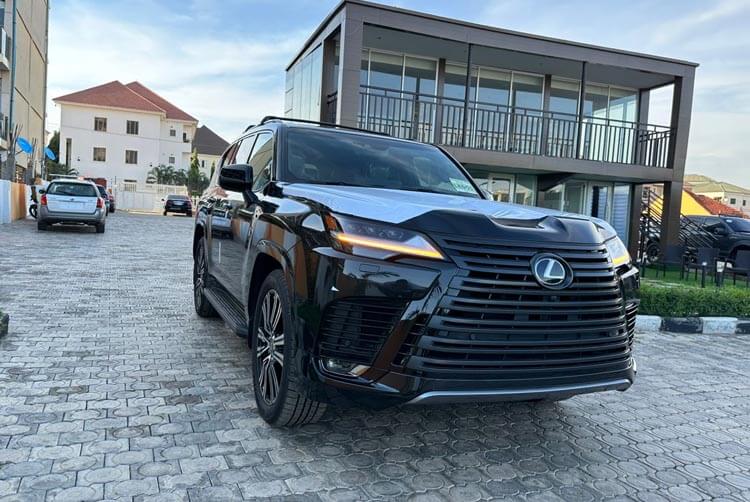 2023 Lexus LX600 in nigeria