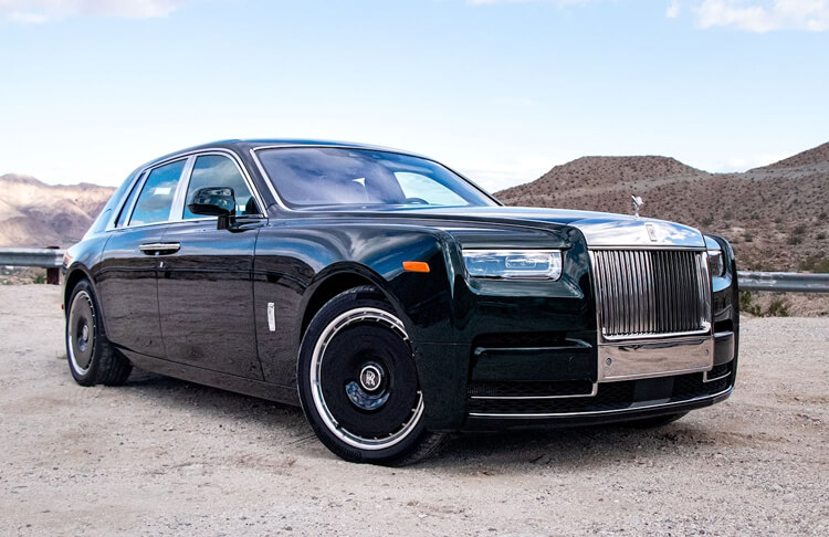 2023 Rolls-Royce Phantom