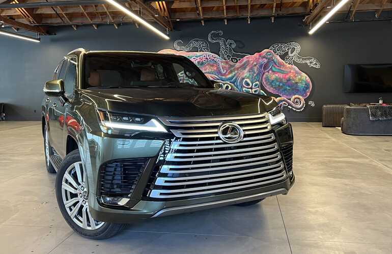 2024 Lexus LX600