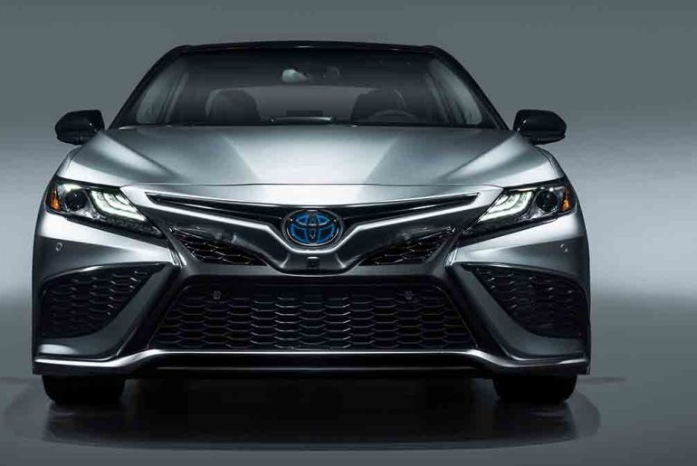 2021 Camry Hybrid gets XSE