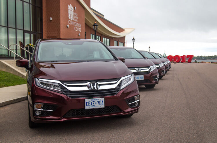 The 2018 Honda Odyssey Mixes Comfort With Affordability, Making it a Great Budget-Friendly Family Car