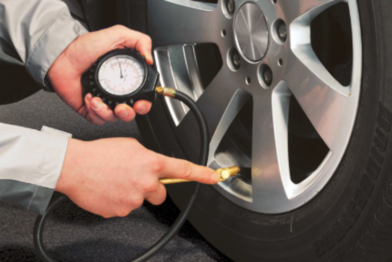 Pumping Car Tyre tips