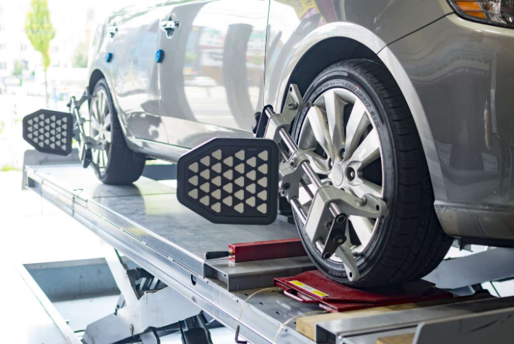 Doing wheel alignment for cars