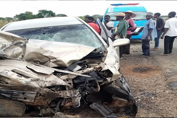 toyota hummer bus accident