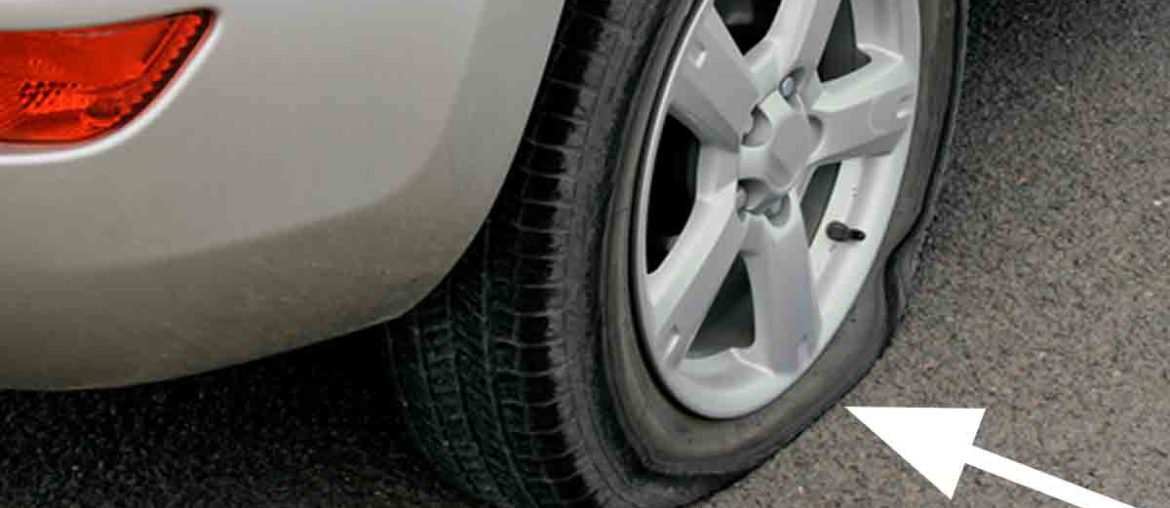 How to change a car tyre in 10 simple steps