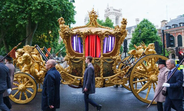 260-year Old Luxurious Carriage of queen