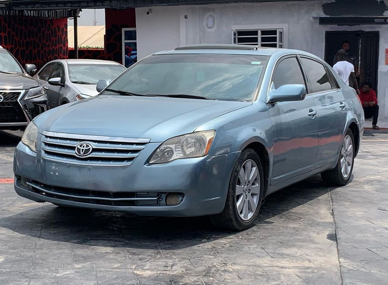 2007 Toyota Avalon in Nigeria