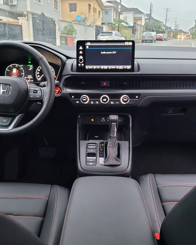 2024 Honda CR-V dashboard