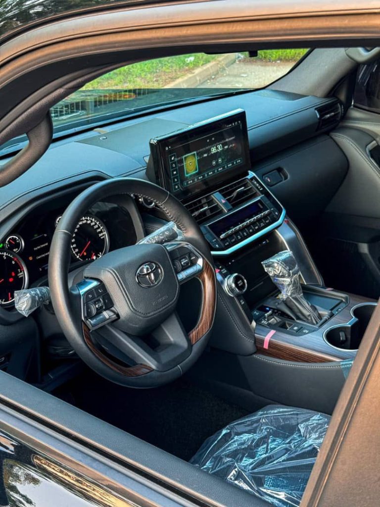 2024 TOYOTA LAND CRUISER GXR interior
