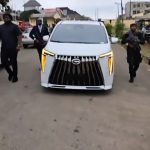 Davido abandoned his exotic cars, make first appearance with the 2024 GAC GN8 gifted at Chivido2024, Fans call him 002,0Y2