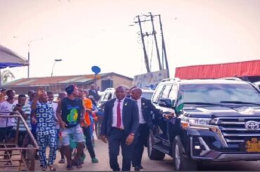 Does the Nigerian President Or Governor Have the Right to Block Roads During Movement